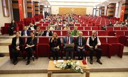  HKÜ’de “Filistin Meselesi” Panellerinin İkincisi Gerçekleştirildi